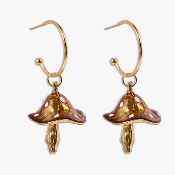NEW Dotted Mushroom Gold Metallic Earrings Mushrooms Dangle Dangling Toadstools - Picture 6 of 7